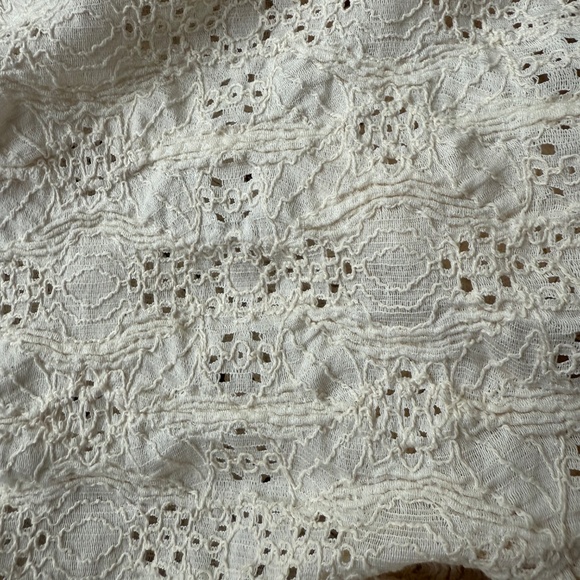 Zara Lace Set - Picture 2 of 2